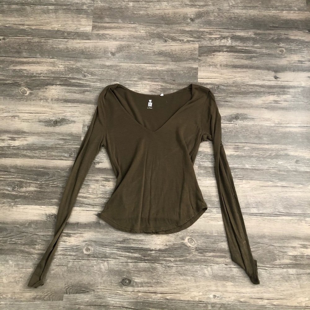 Me to We v-neck Long Sleeve Shirt